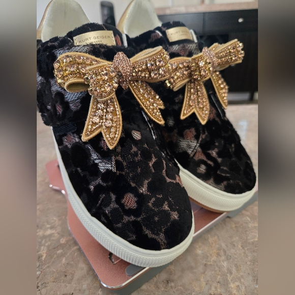 Kurt Geiger London bow-embellished sneakers. Size 38.5 - Picture 2 of 14